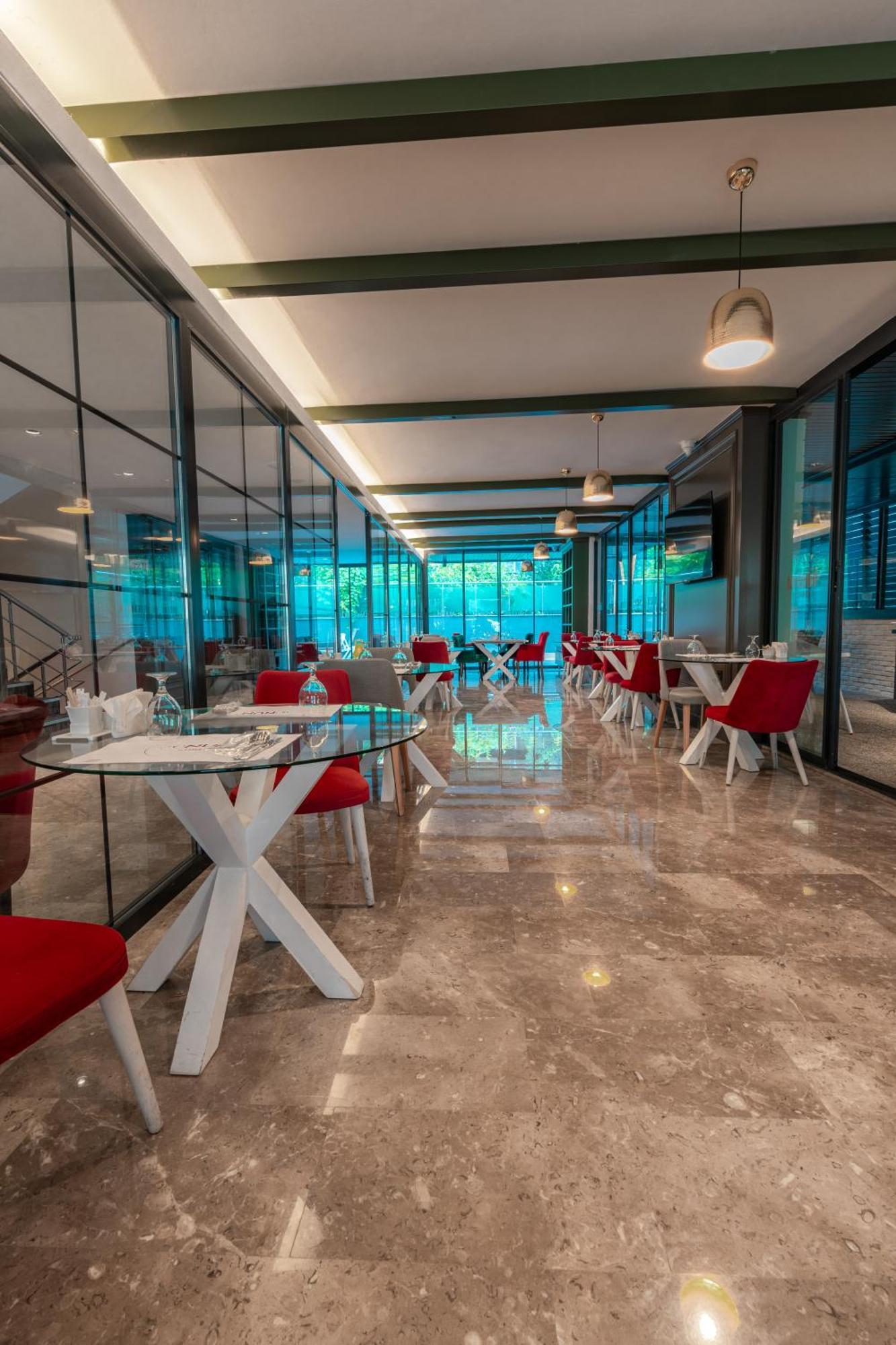 Nun Hotel 4*