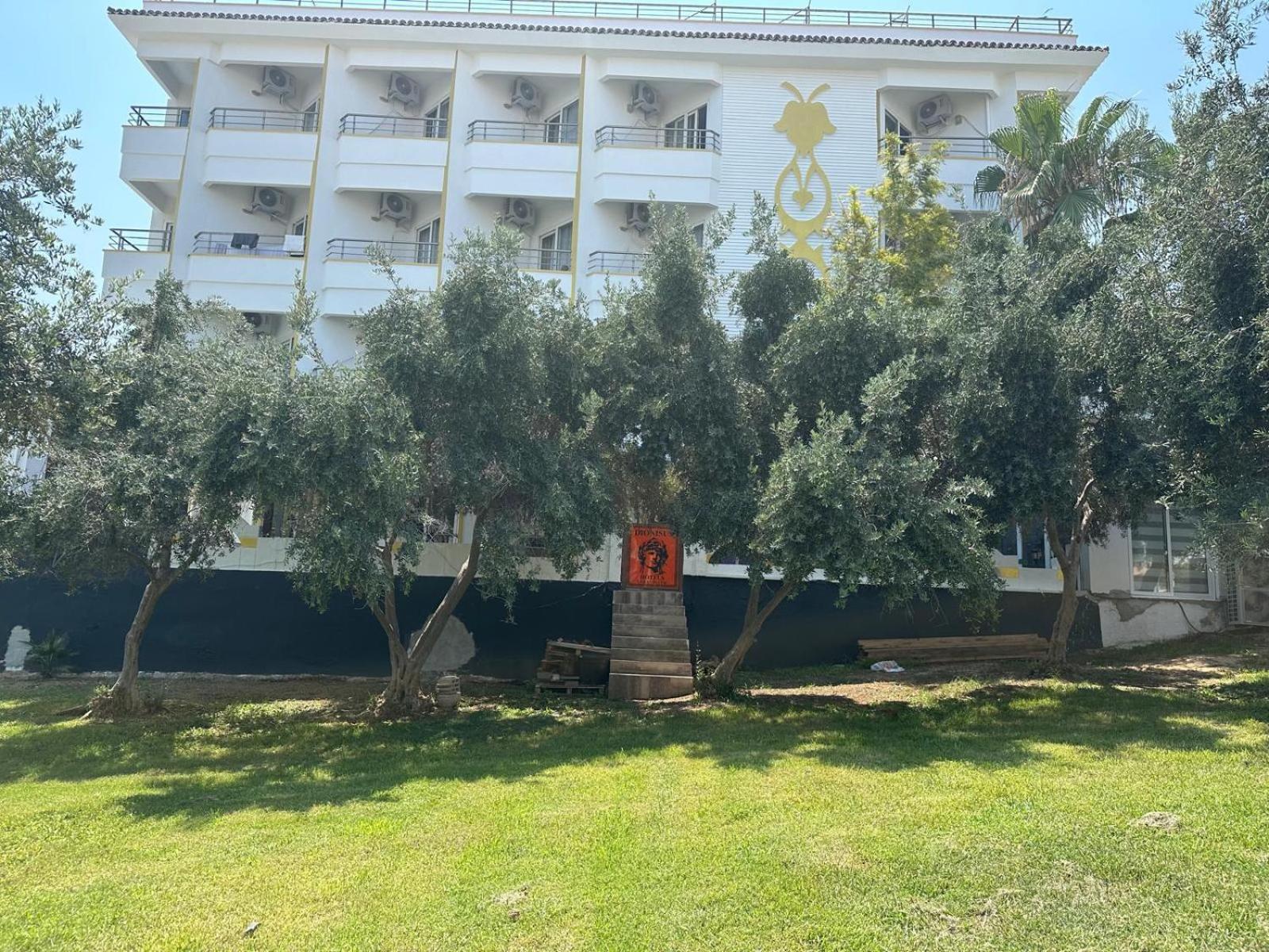 Hotel Lara Olympos