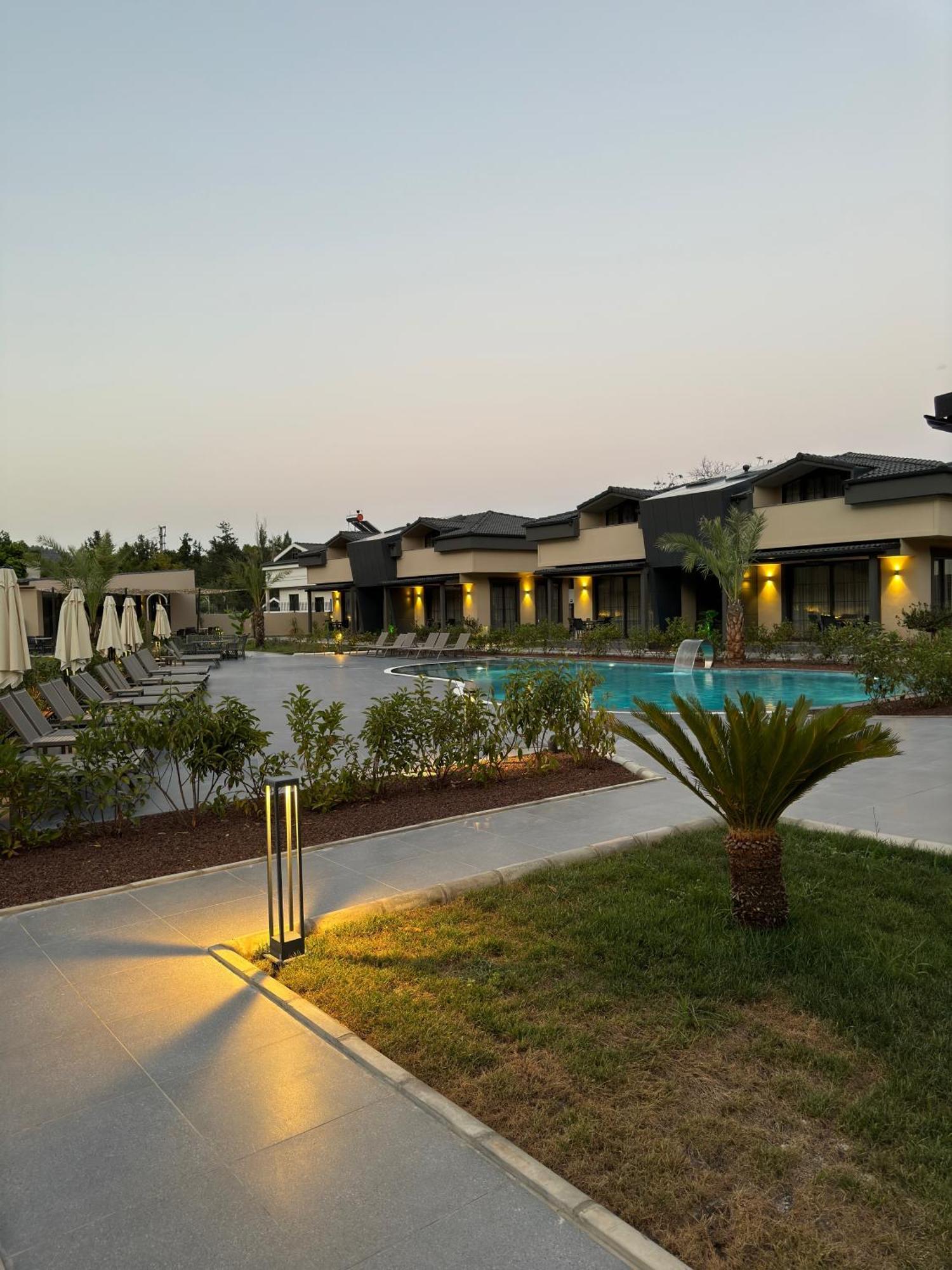 Minta Hills Kemer