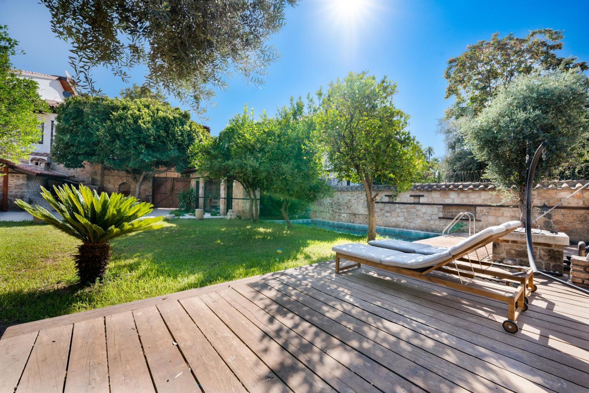House 5 * Antalya