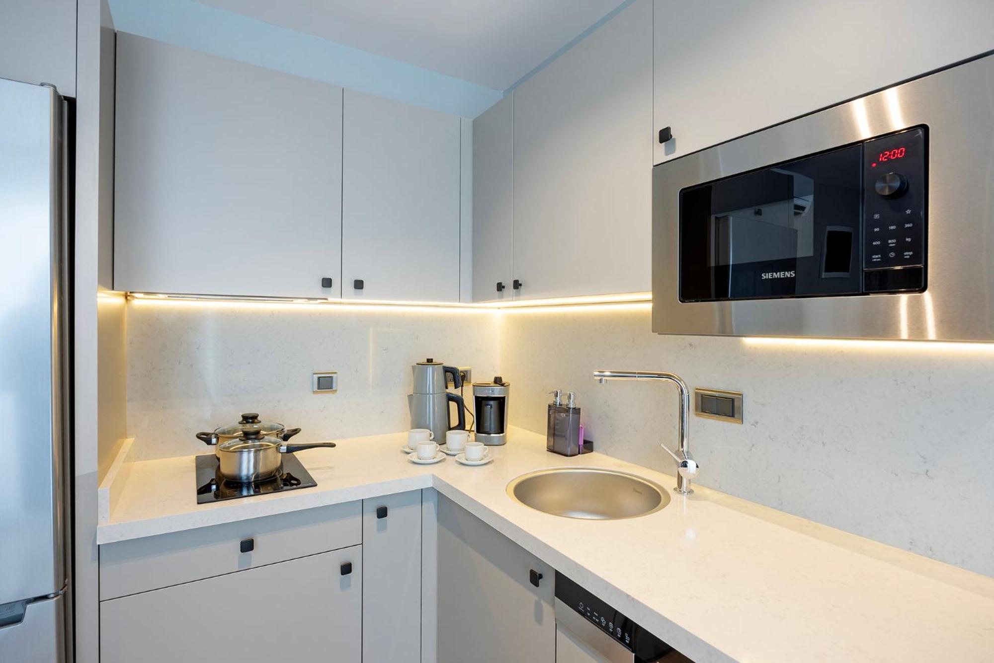 Mel House Lara Apartment