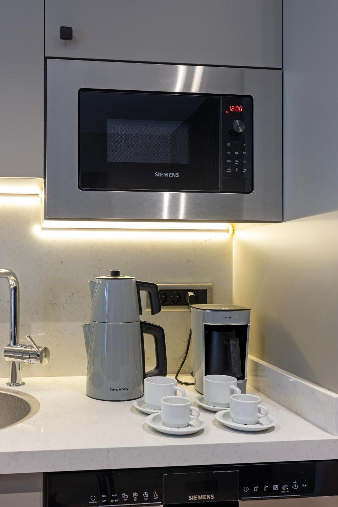 Mel House Lara Apartment Antalya
