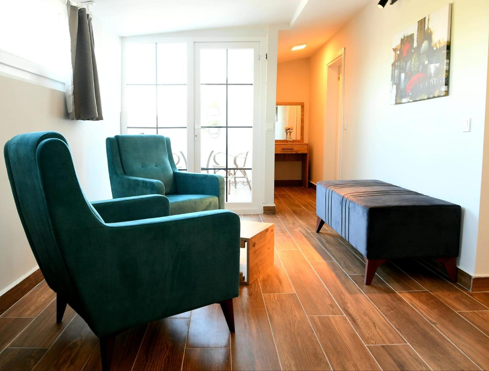 Apartment Sera Homes *