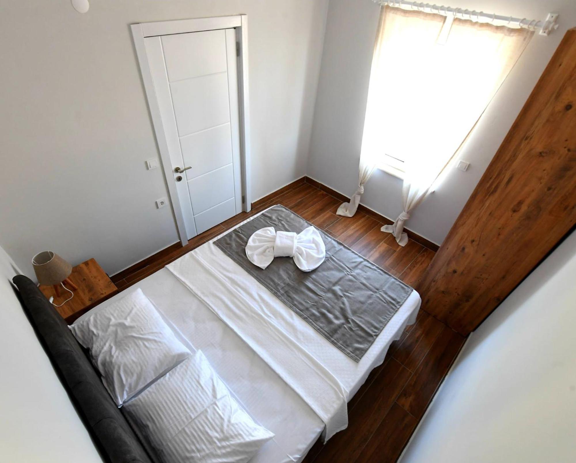 Sera Homes *