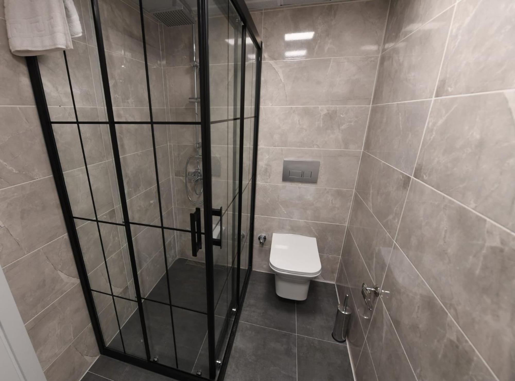Sera Homes Apartment *