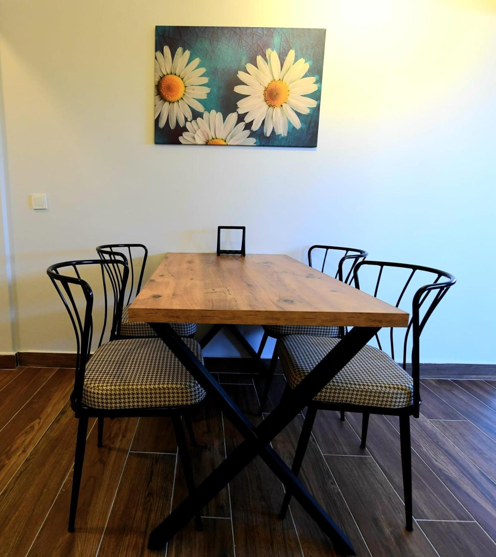 Sera Homes Apartment *