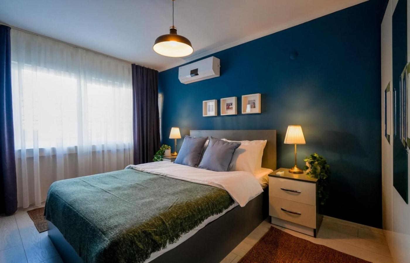 Excellent Flat Near Hadrian's Gate Apartment Antalya