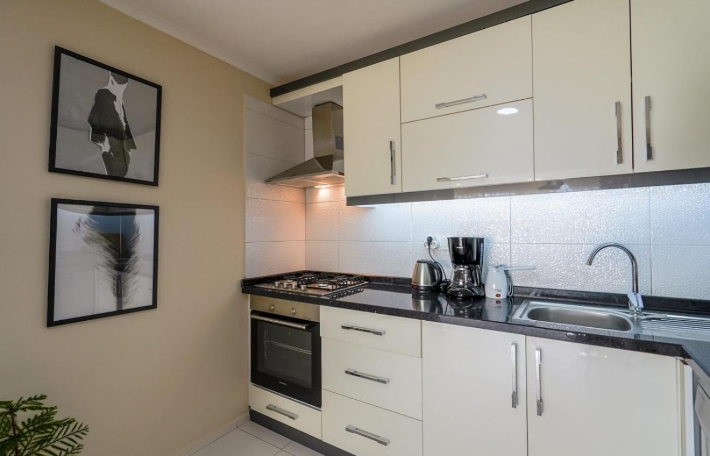Chic Flat Near Hadrian's Gate Antalya