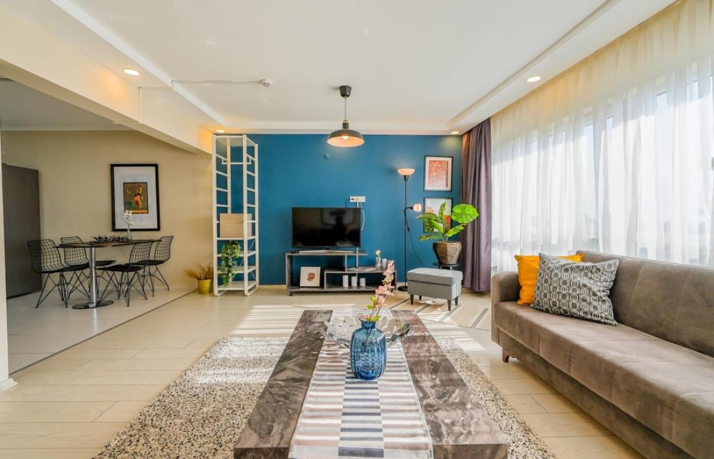 Chic Flat Near Hadrian's Gate *