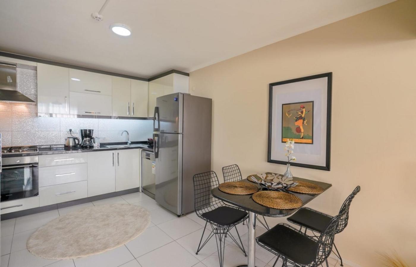Daire Chic Flat Near Hadrian's Gate *