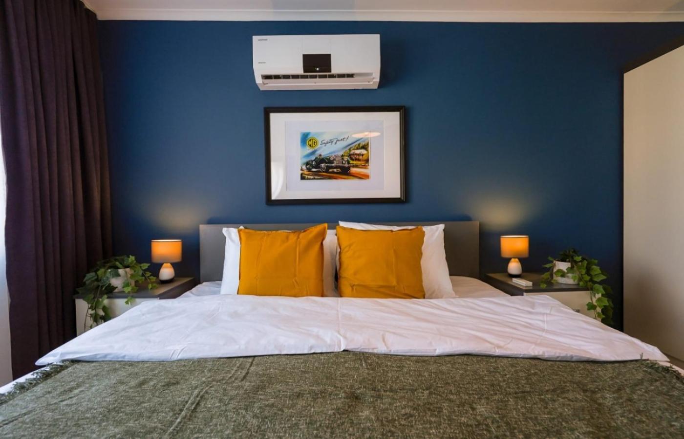 Daire Chic Flat Near Hadrian's Gate Antalya