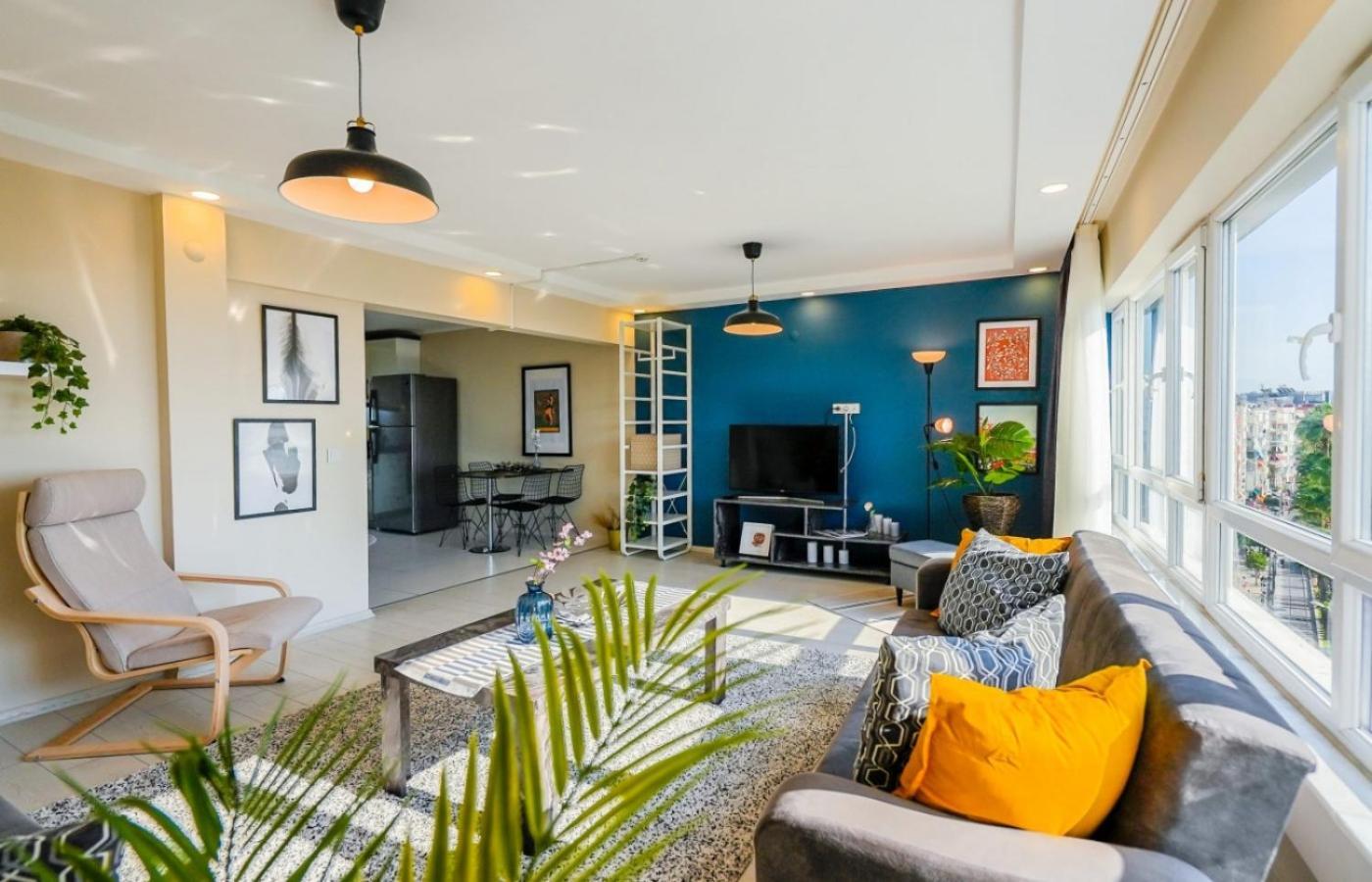 Chic Flat Near Hadrian's Gate Daire