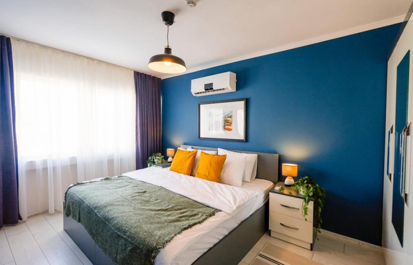 Chic Flat Near Hadrian's Gate *