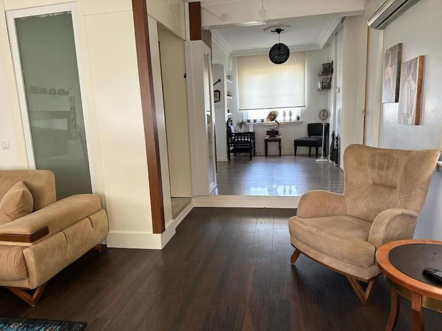 8 Kisilik Konforlu Ve Ferah Bir Villa Antalya