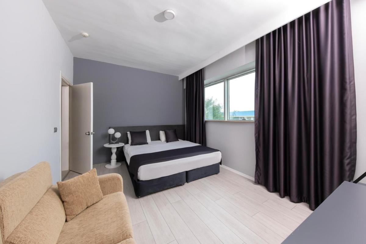 Hotel Expo Park