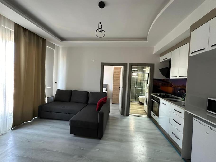 Genis, Denize Kolay Ulasim Antalya