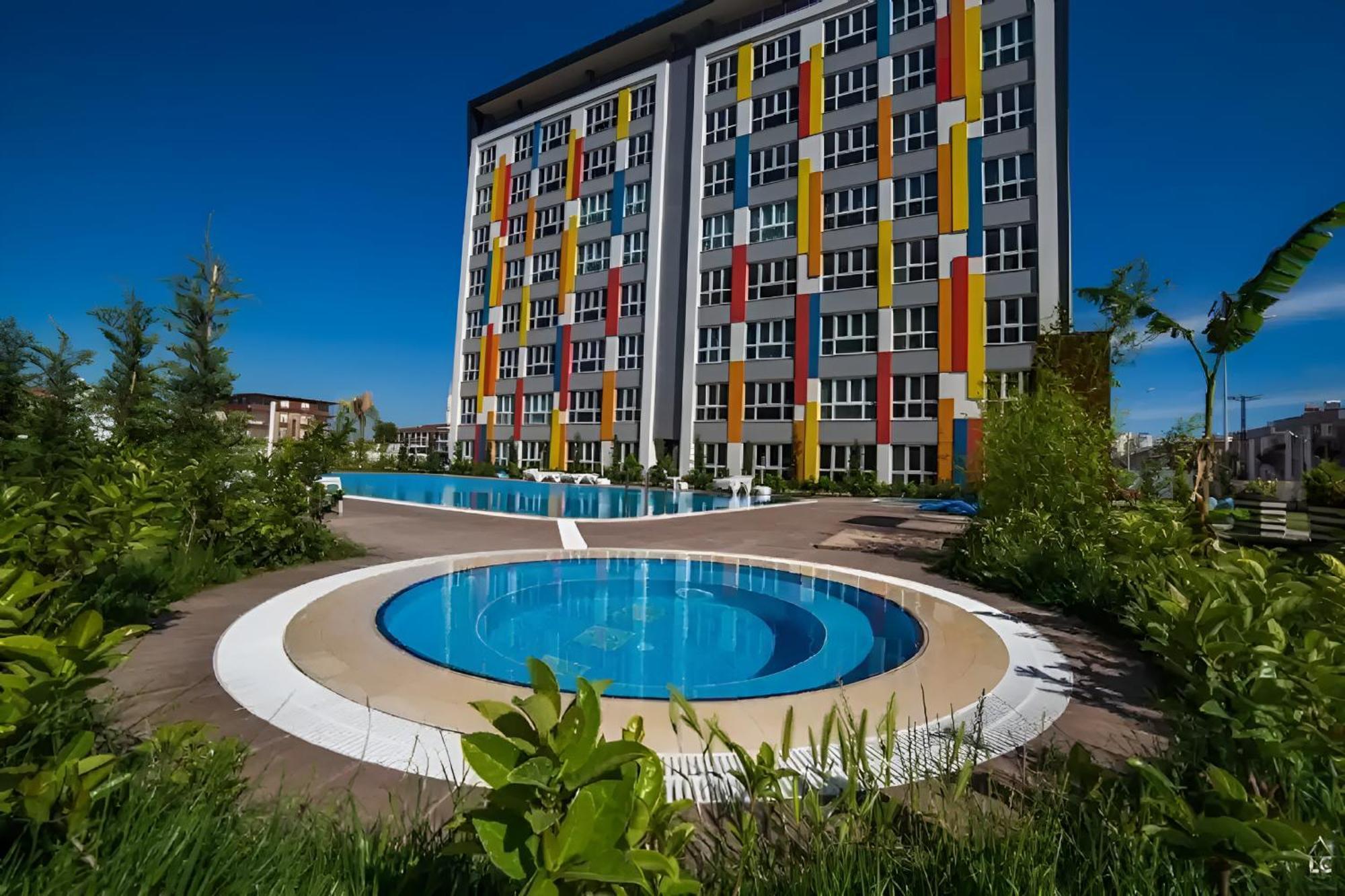 Sunshine Airport - Spa, Pool 88 *