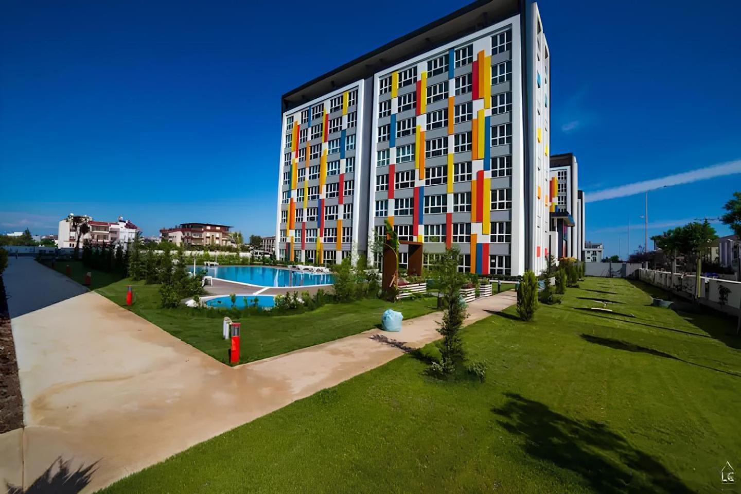 Sunshine Airport - Spa, Pool 88 Daire *
