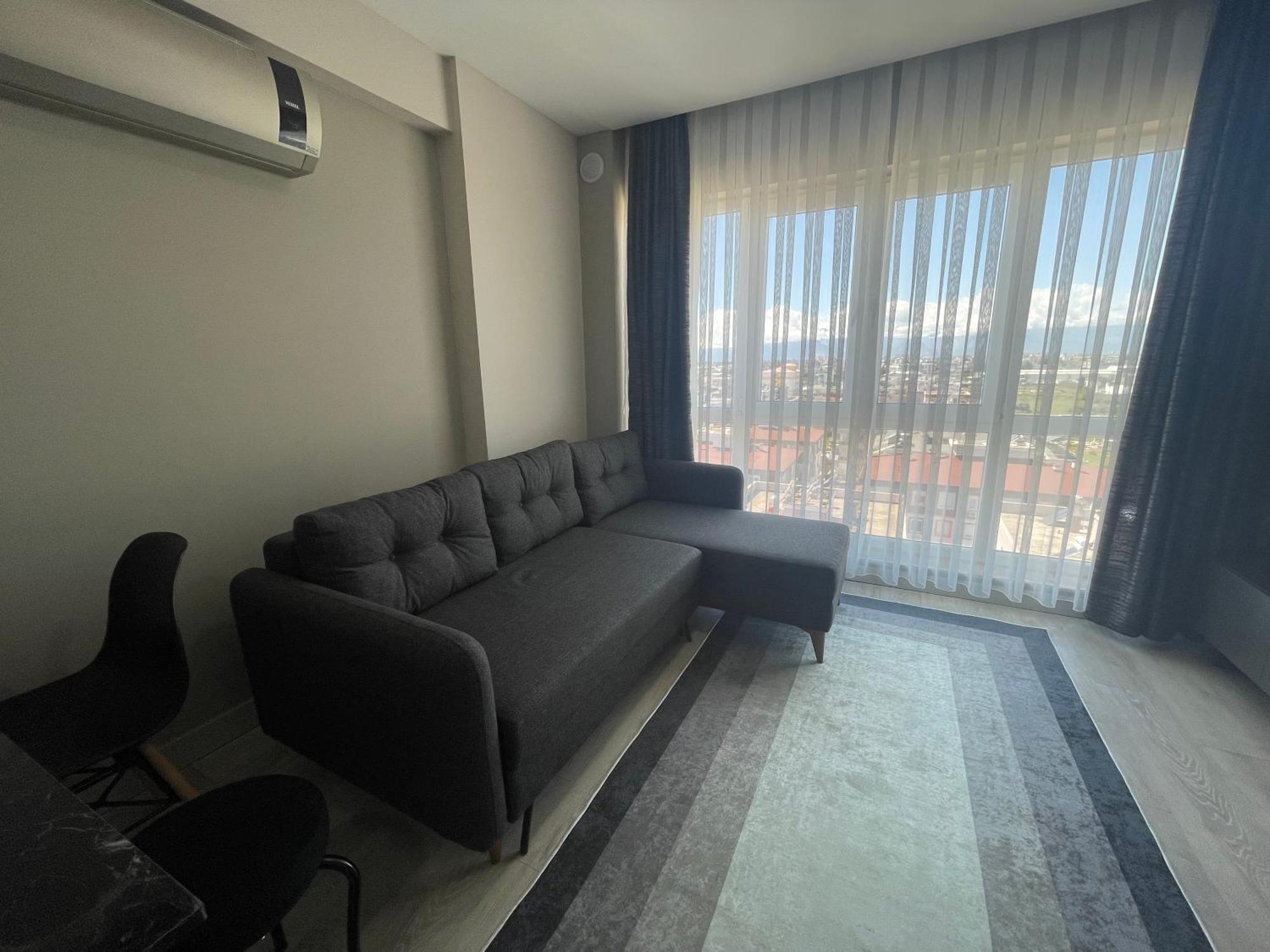 Daire Sunshine Airport - Spa, Pool 88 *
