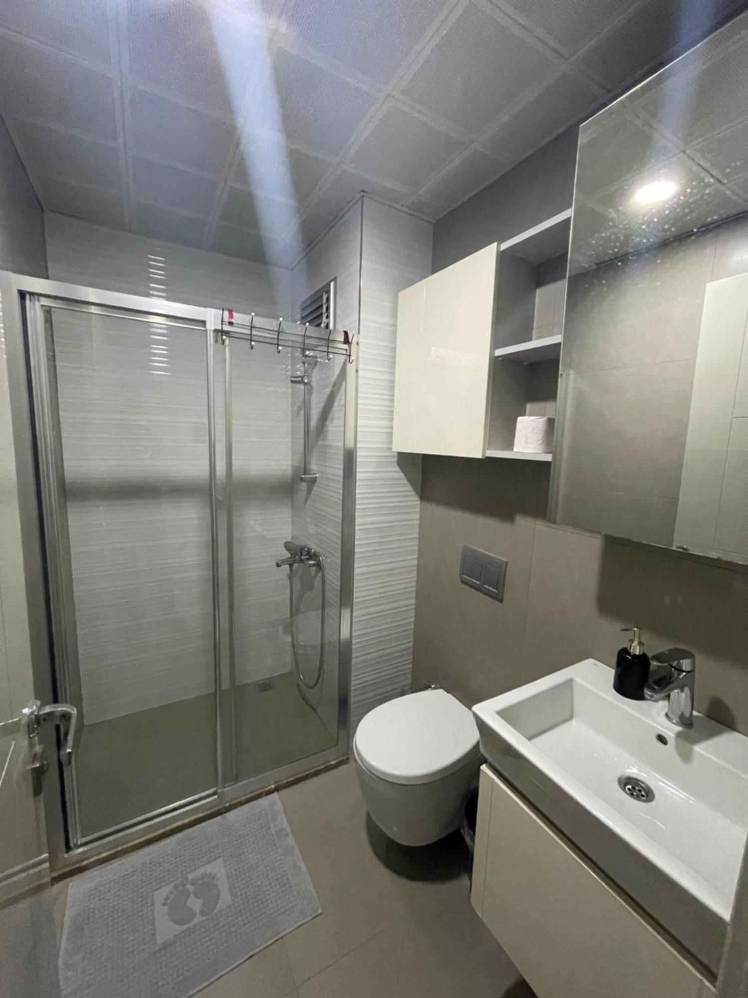 Sunshine Airport - Spa, Pool 88 Daire Antalya