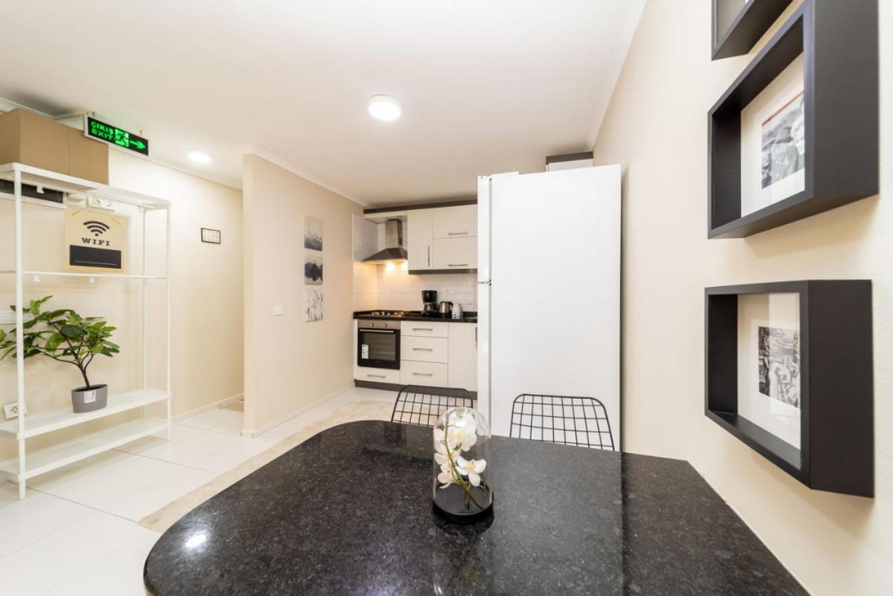 Lovely Flat Near Hadrians Gate Apartment