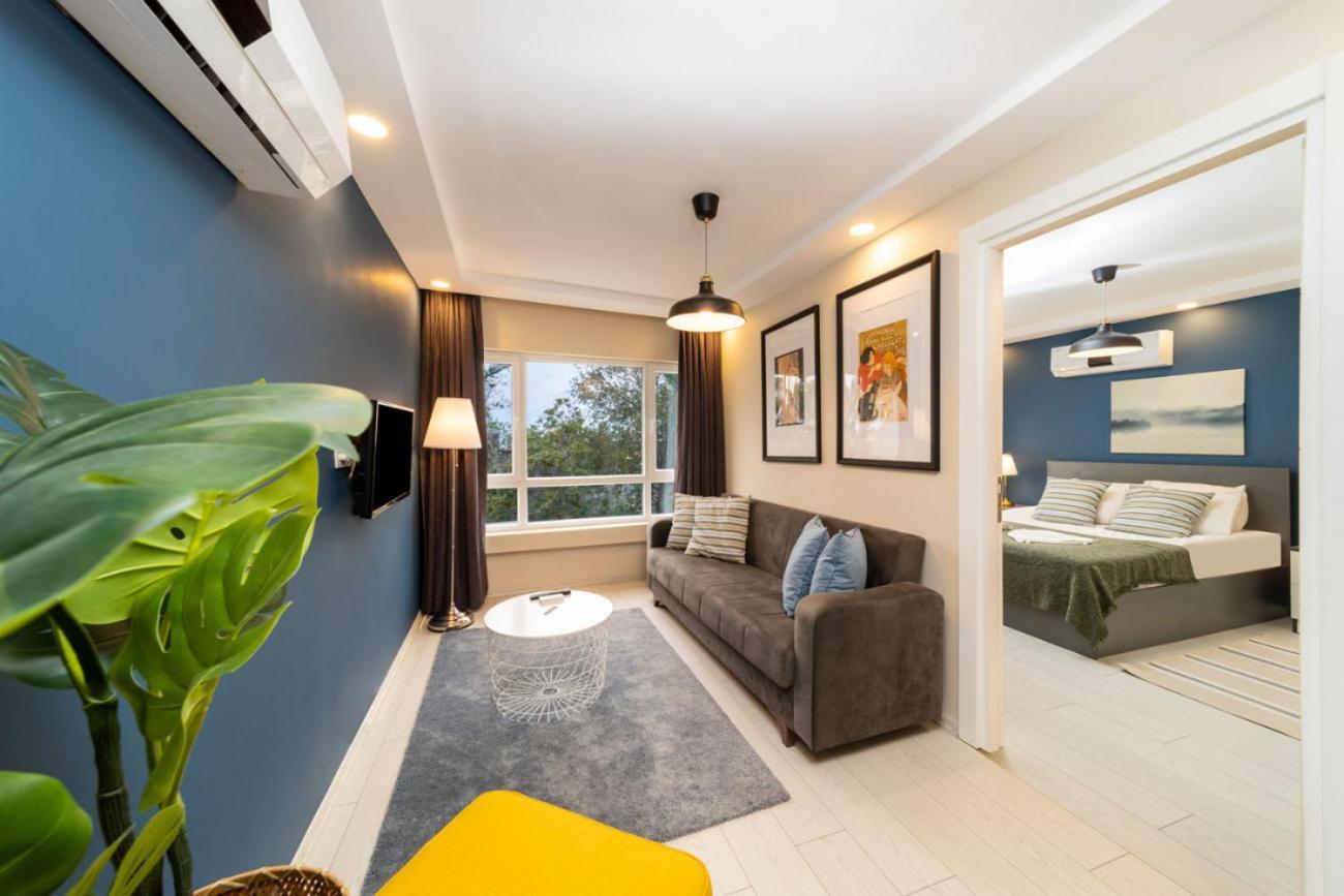 Lovely Flat Near Hadrians Gate Antalya