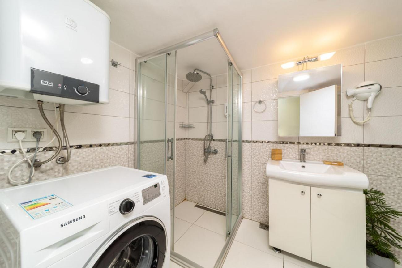 Lovely Flat Near Hadrians Gate * Antalya