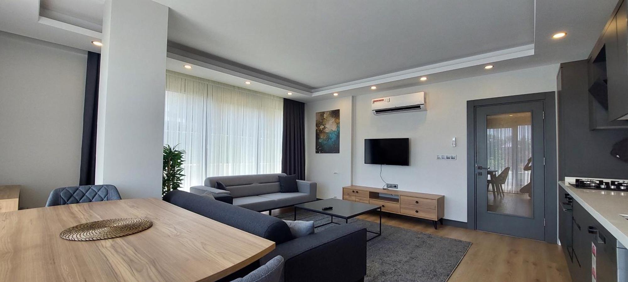 New Flat With Big Living Spaces 1 Near By Lara Apartment *