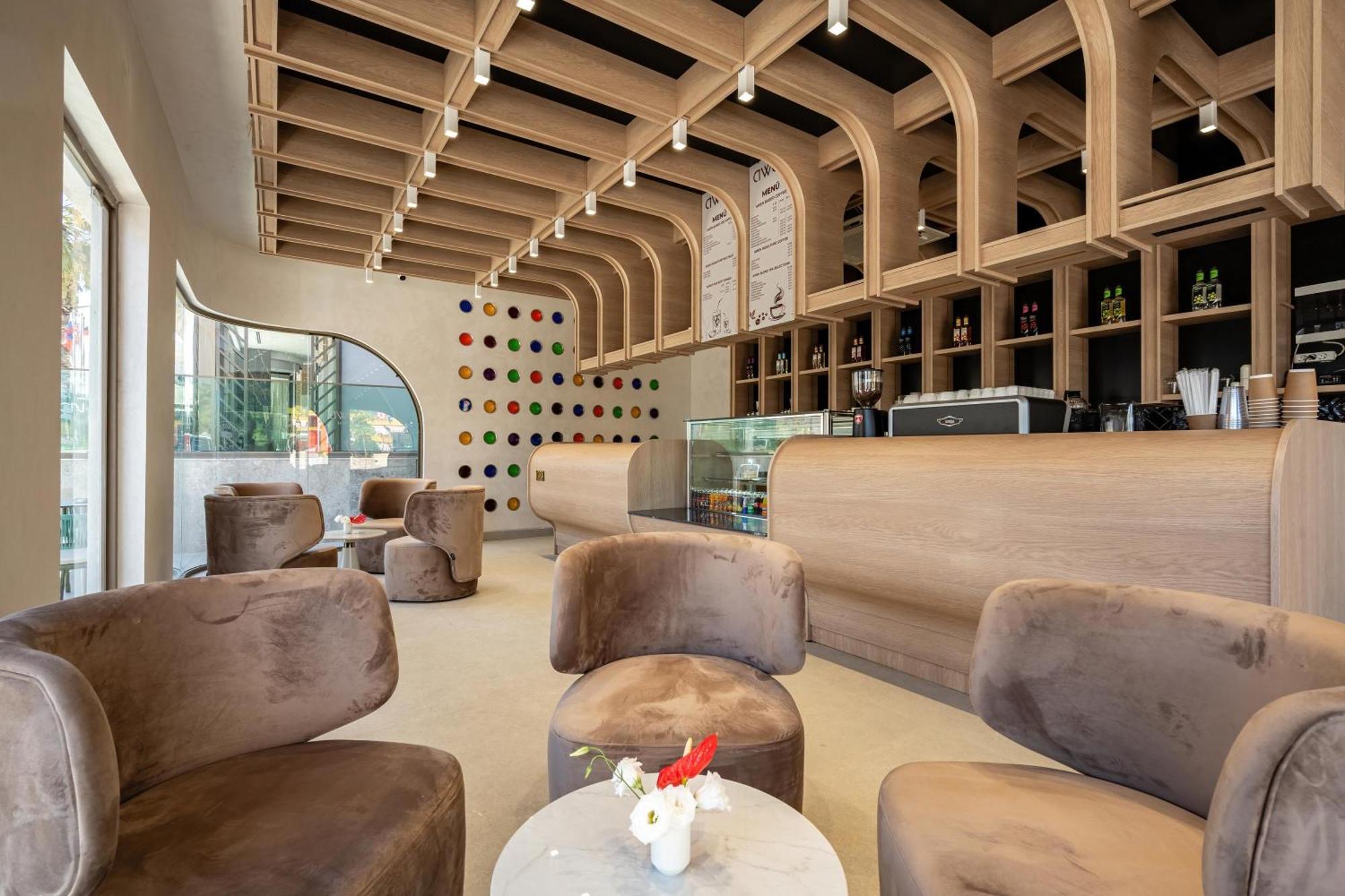 Awen Lara Hotel 3*