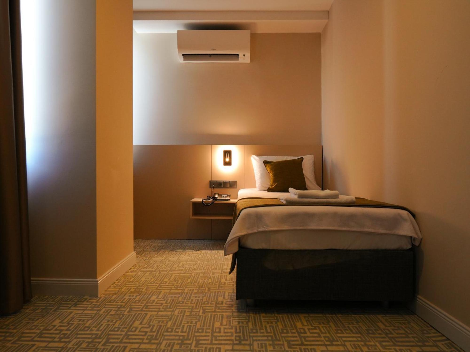 Otel Bonnie *