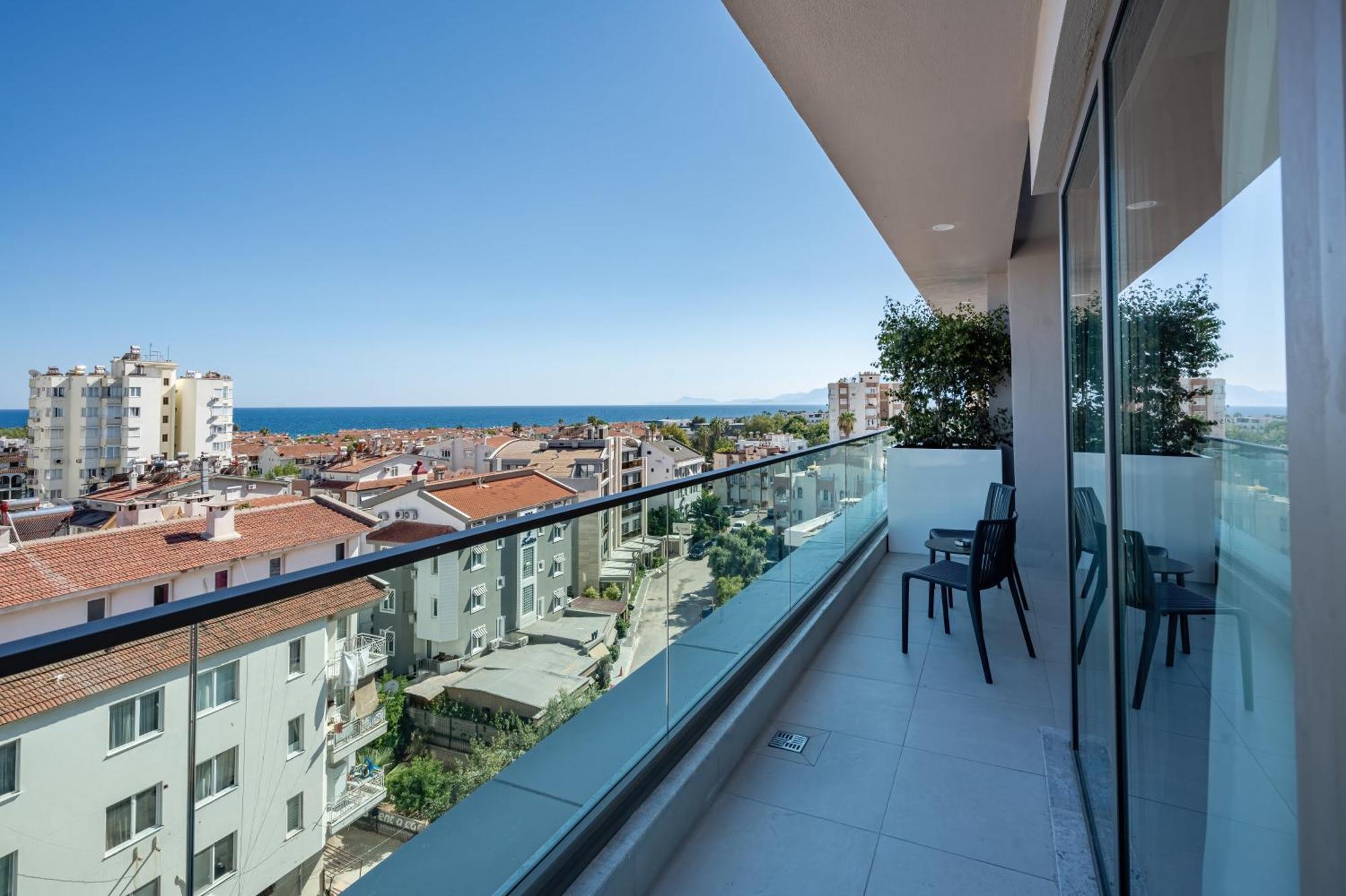 Hotel Awen Lara Antalya