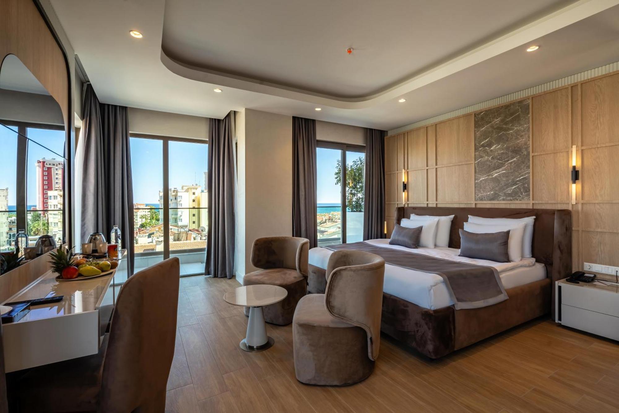 Awen Lara 3* Antalya
