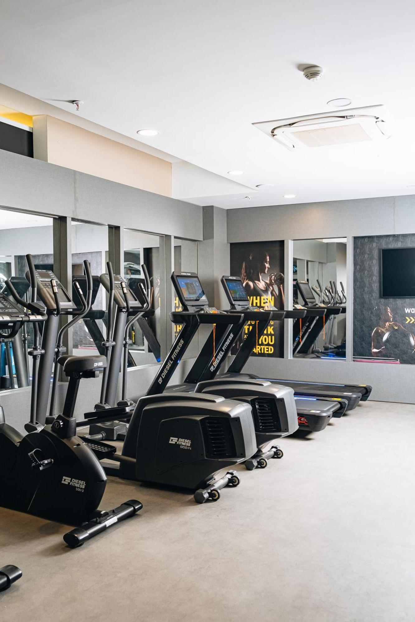 Hotel Four Points Flex By Sheraton Lara 4*