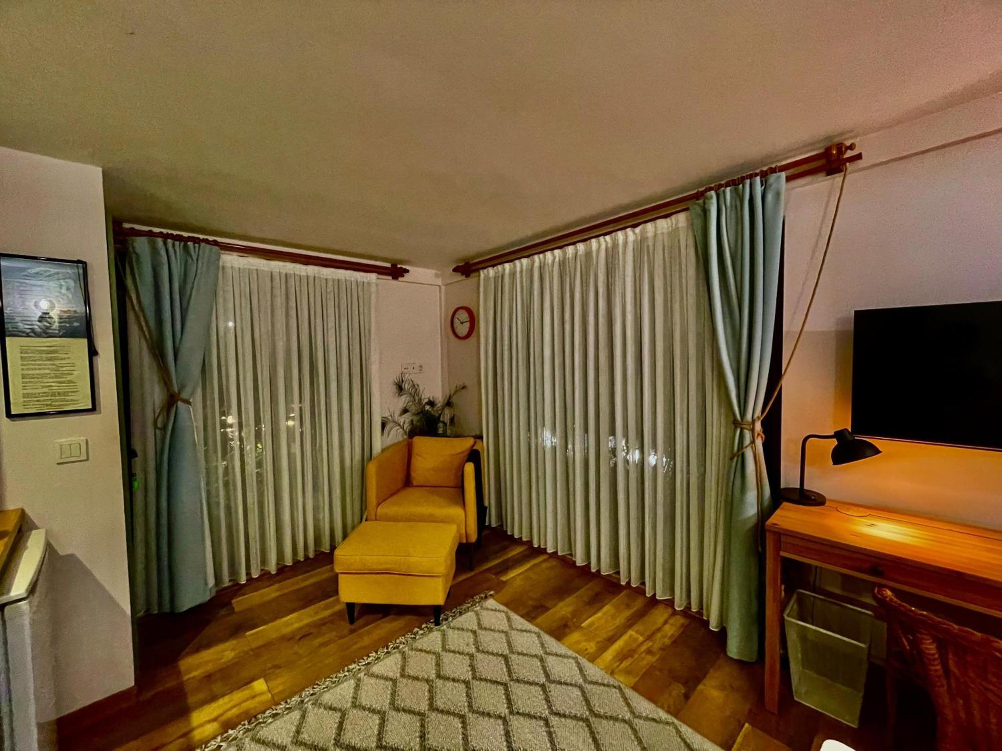 Hotel The Suite Apart Hotel