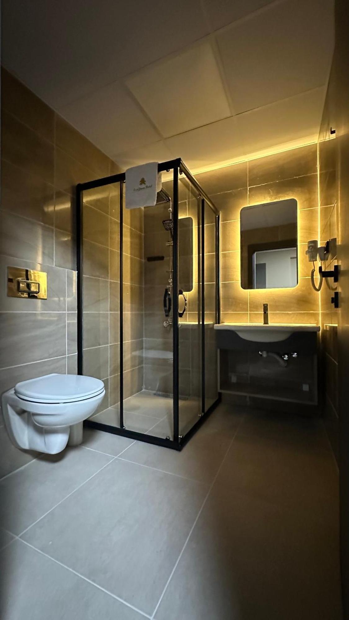 Esse Joven Otel Antalya