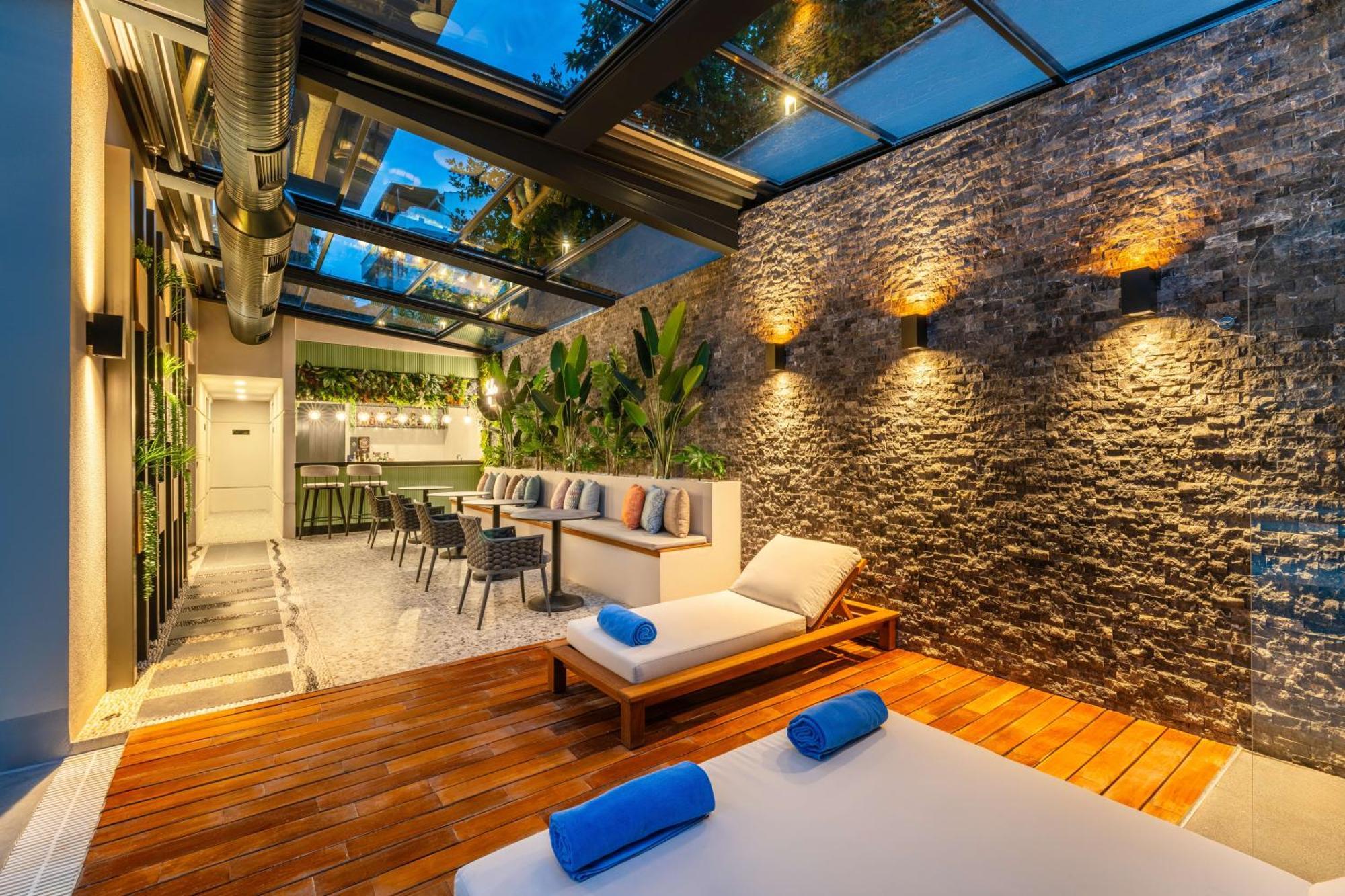 Lexia Hotel