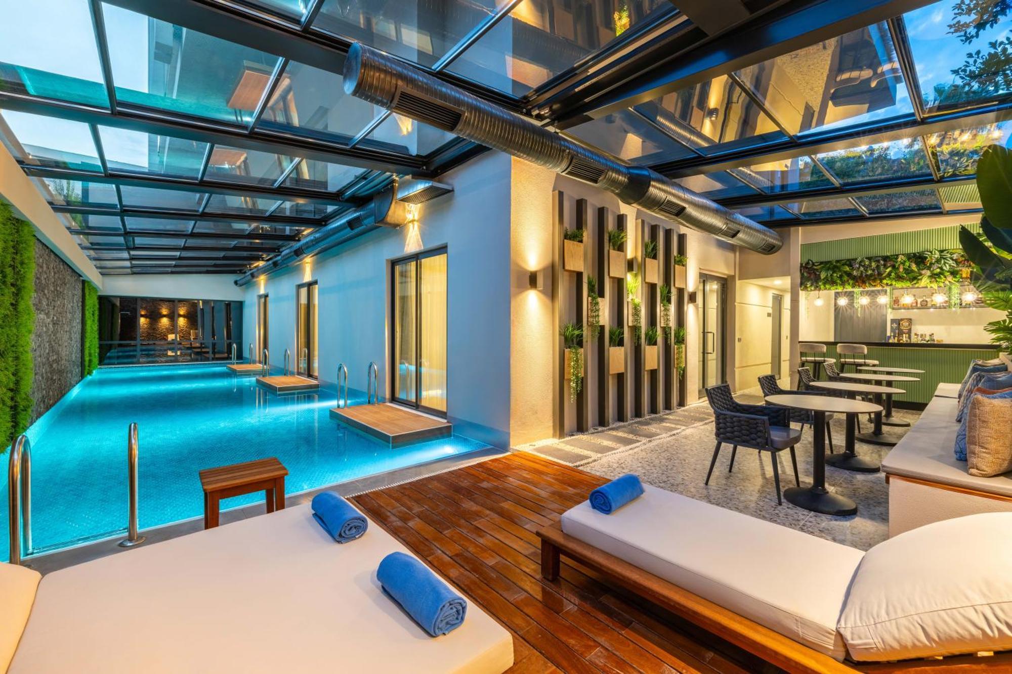 Lexia Hotel *