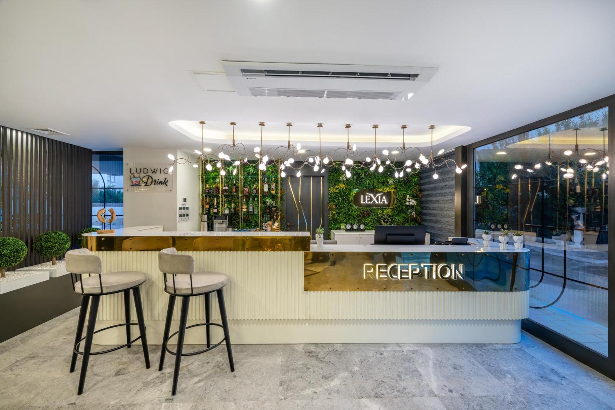 Lexia Hotel