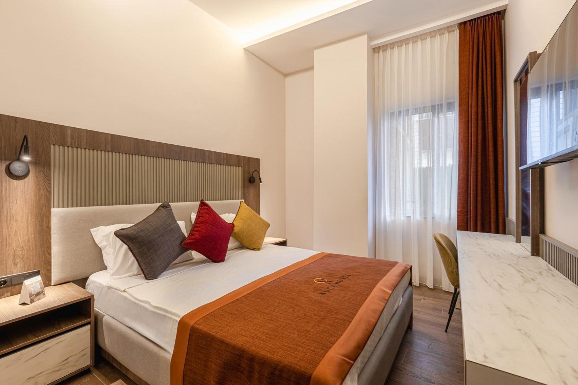 Nuca Homes Otel *