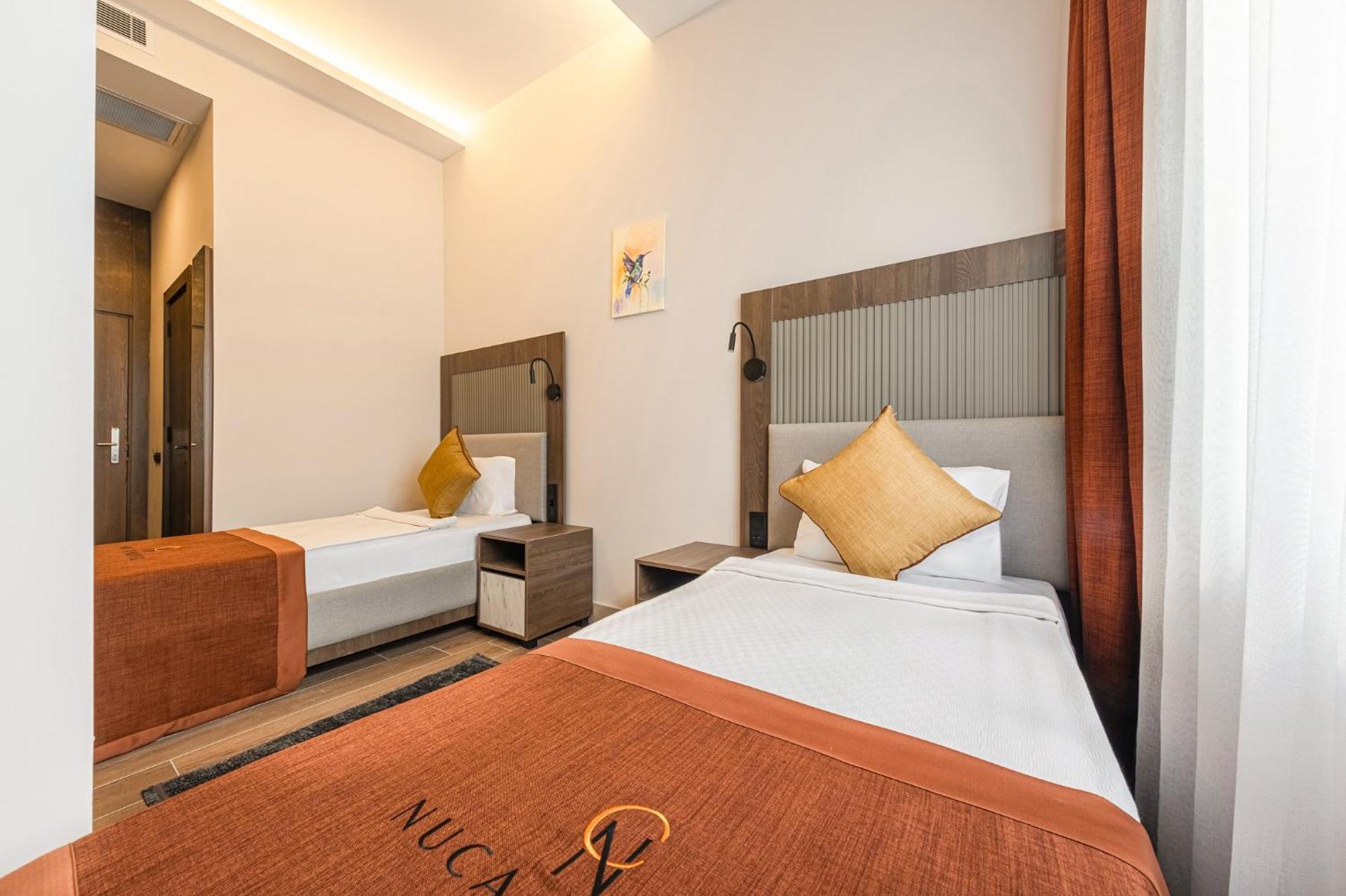 Nuca Homes Otel *