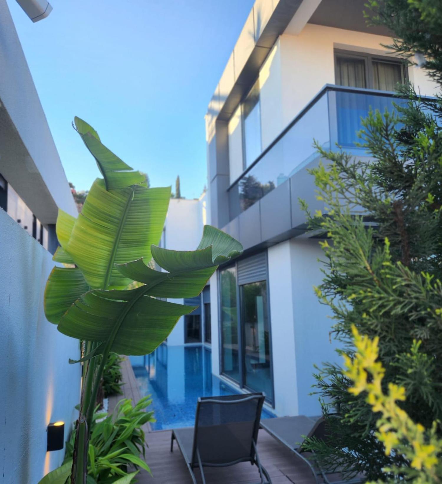 Ramona Kale Hotel