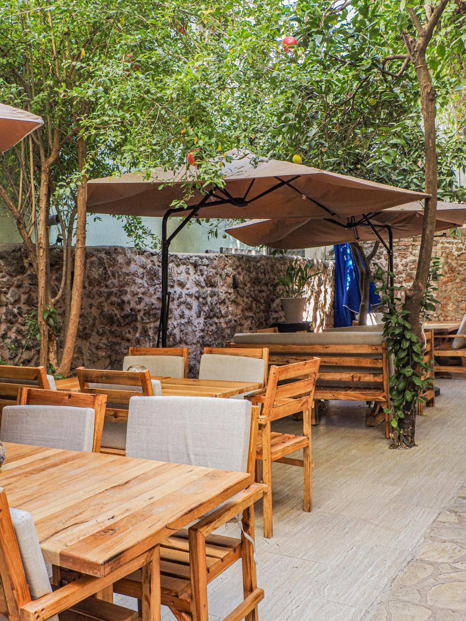 Casa Maria Hotel *