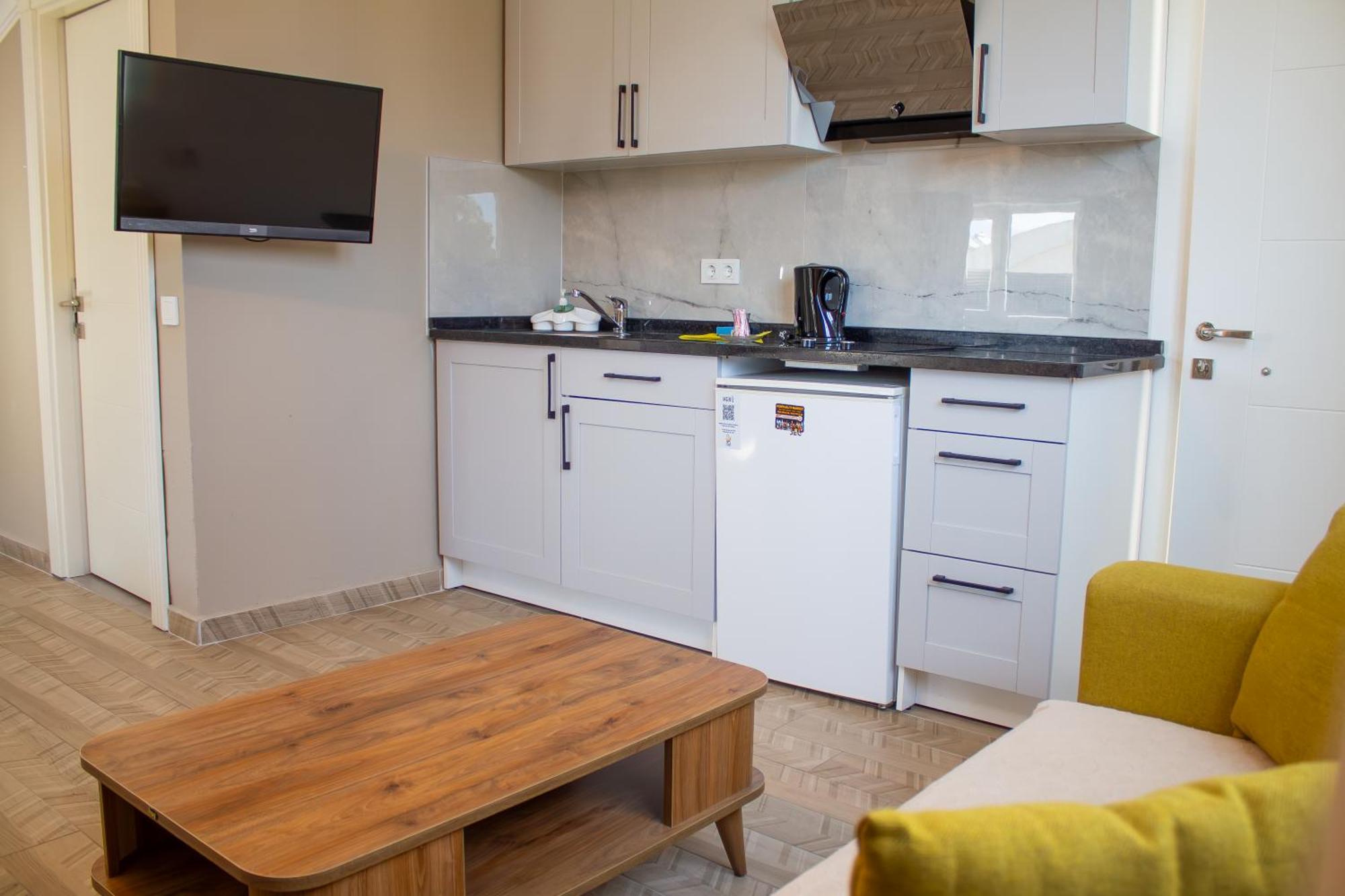 Gueden-pearl Aparthotel 5*