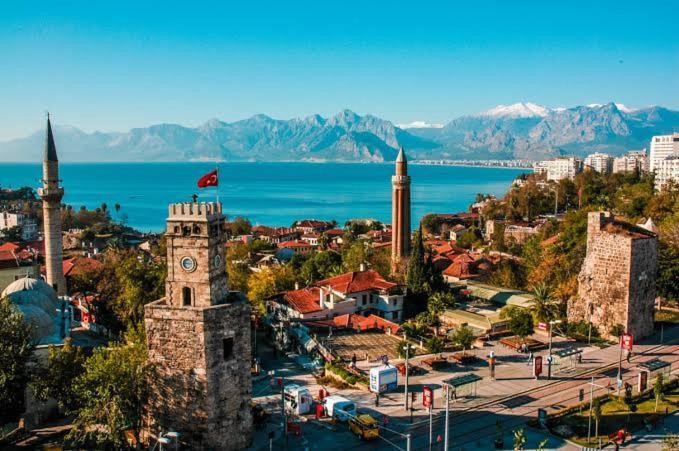 Eligible Furnished Flat 50 Meters To The Apartment Antalya