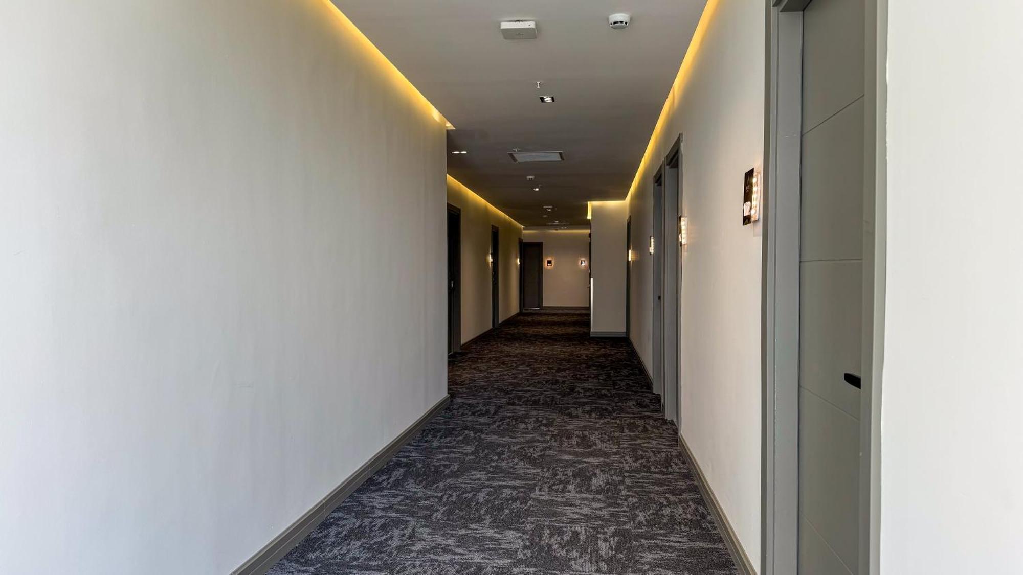 Alice Otel *
