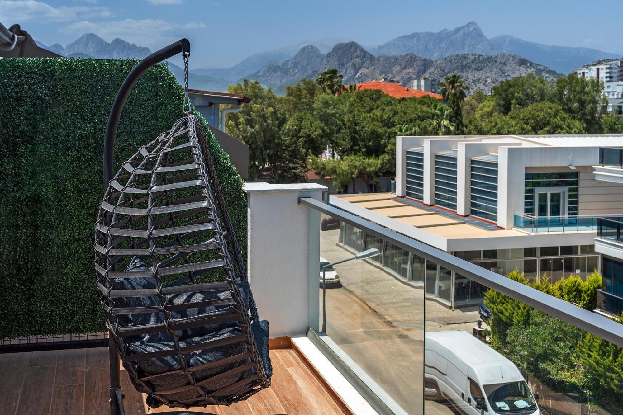 Doqu Aparthotel Antalya