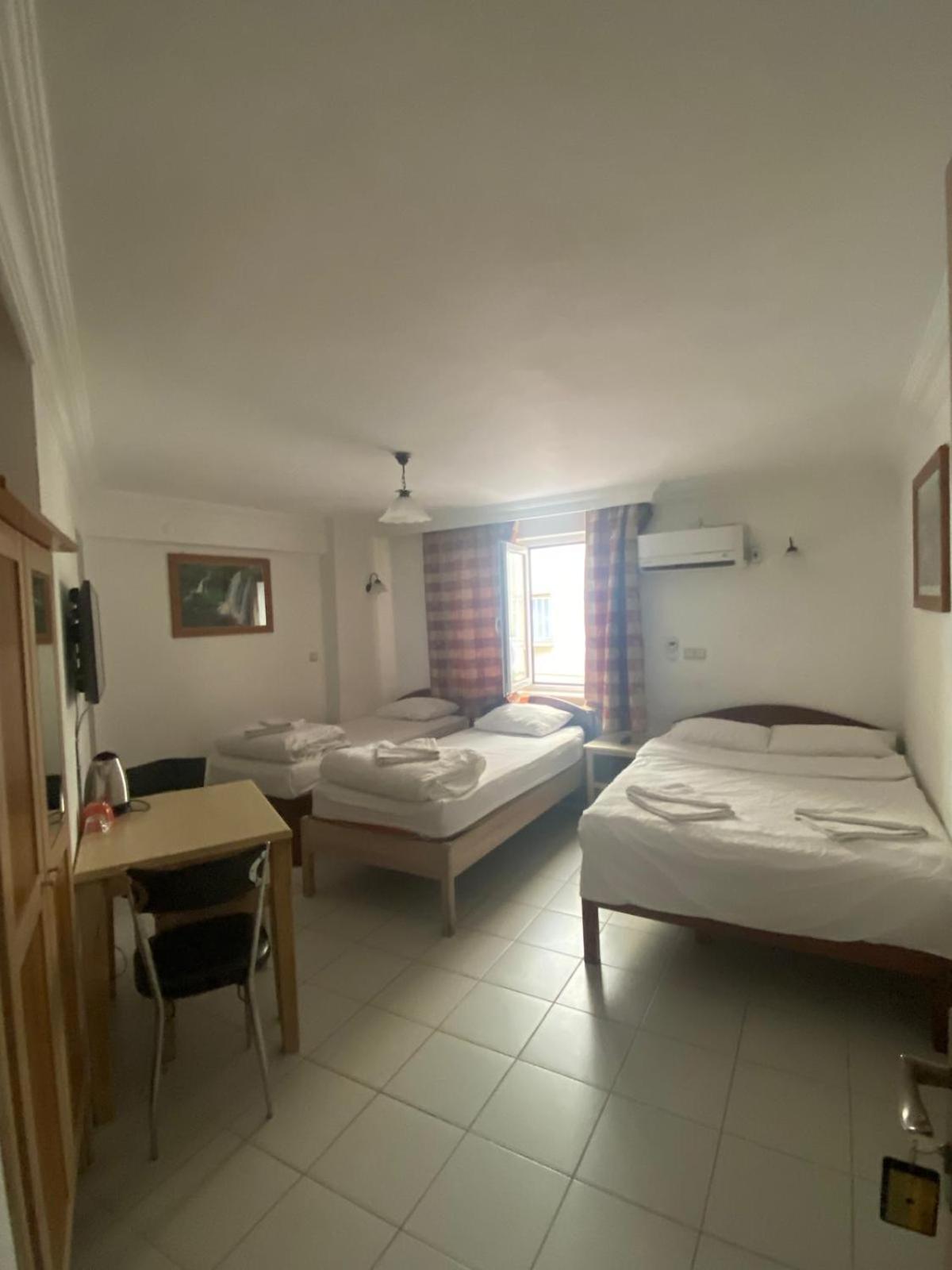 Hotel Ay 2