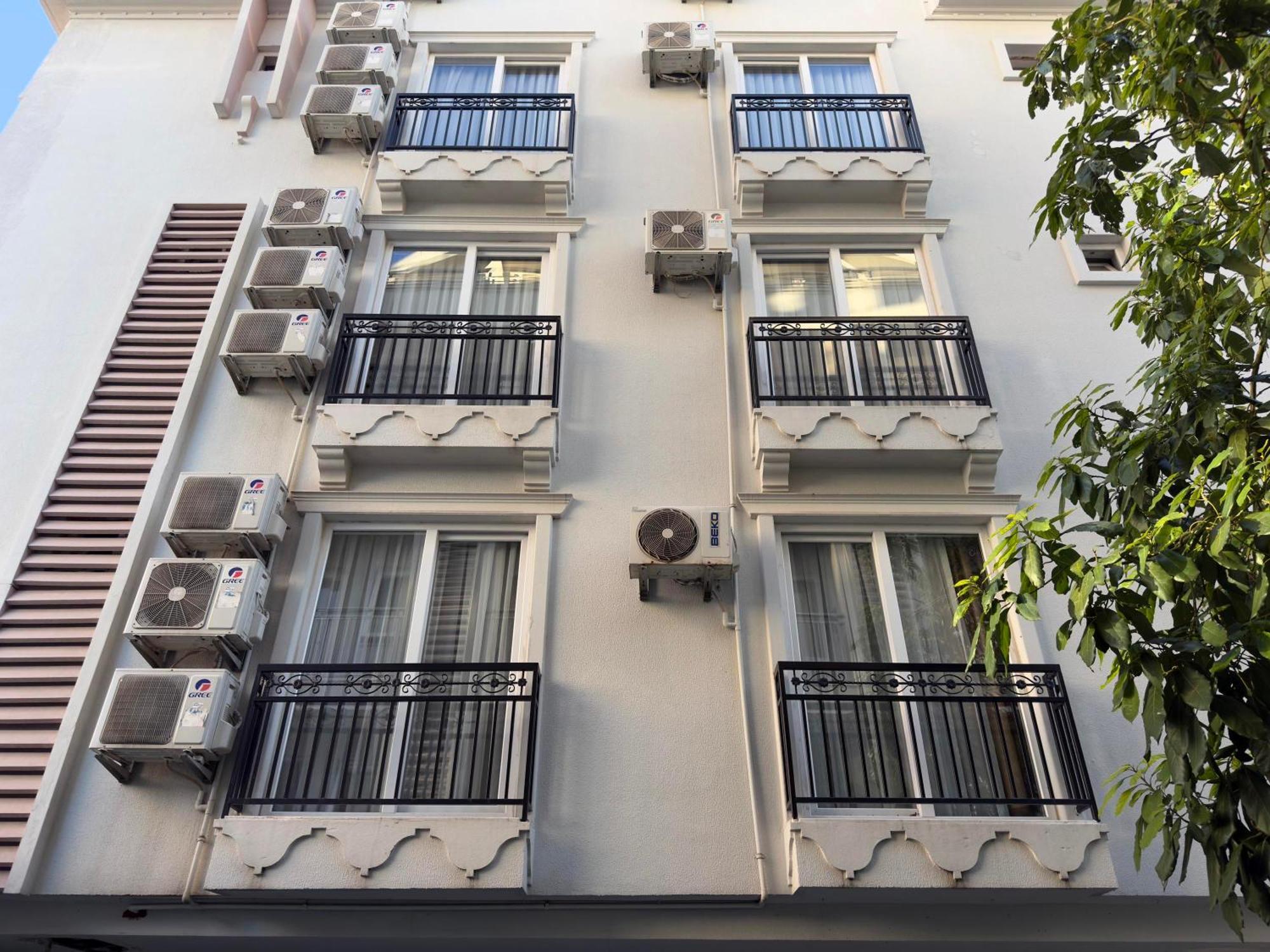 Otel Mandalin