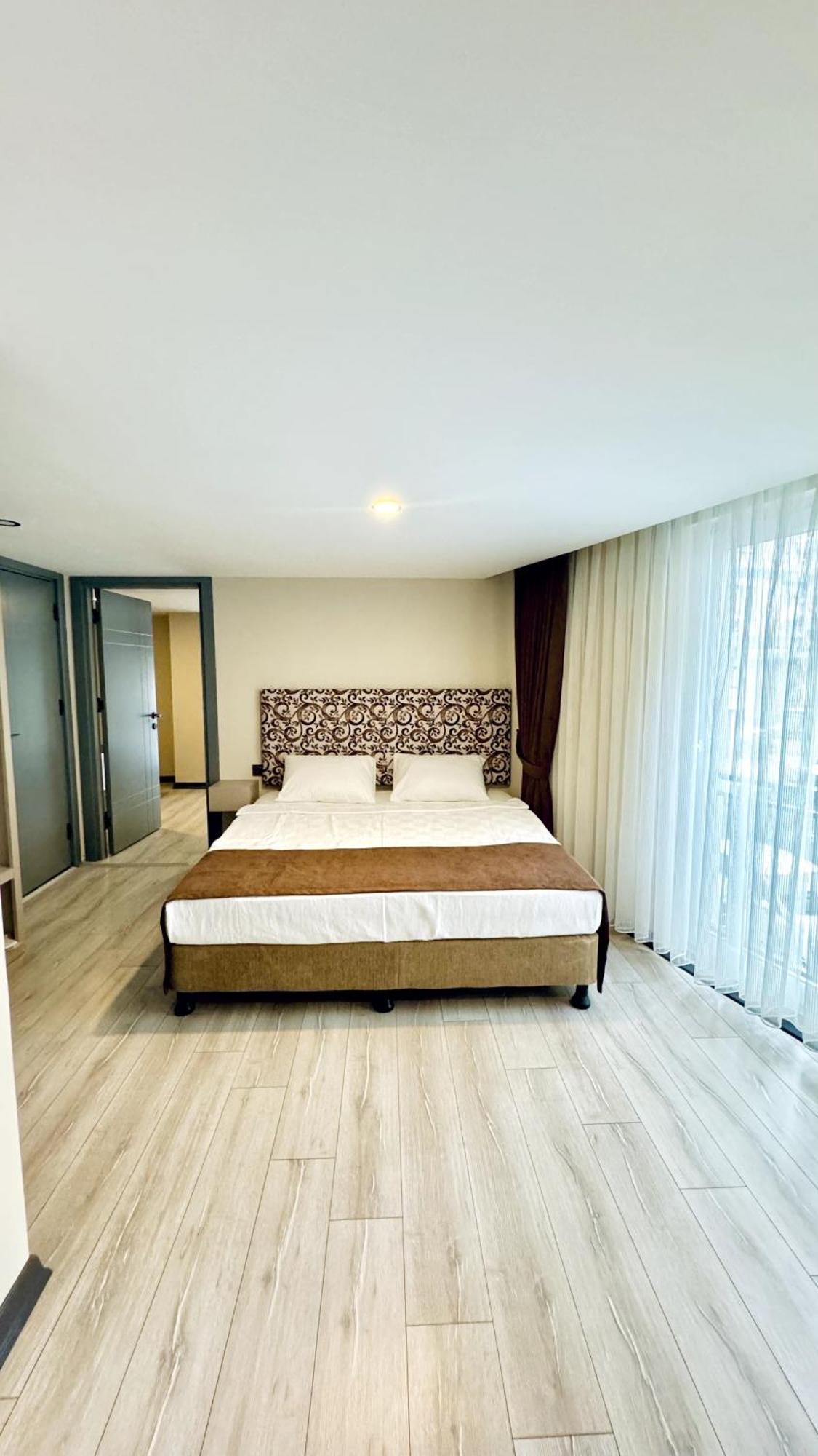 Toprak Hotel