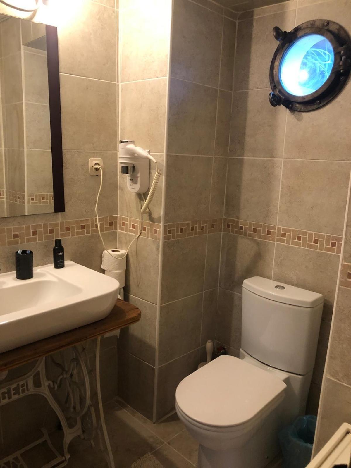 Private 100m2 Detached With Castle Garden Villa